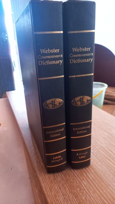 Inceclopedidia e dicionários