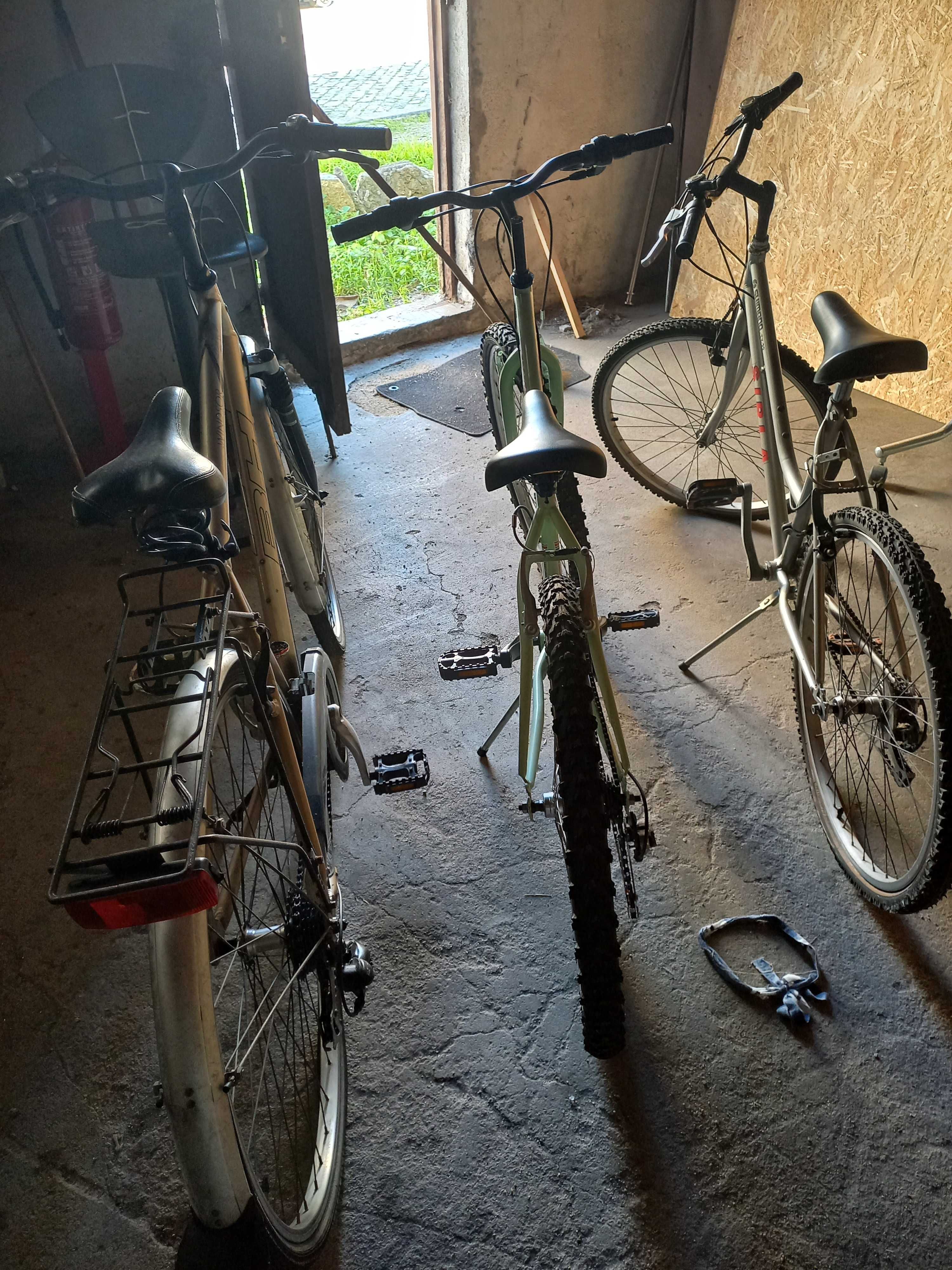 Bicicletas usadas em muito bom estado