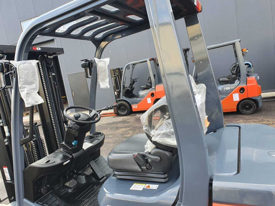 Новий дизельний навантажувач TOYOTA 62-8FDF20, 4500мм, погрузчик склад