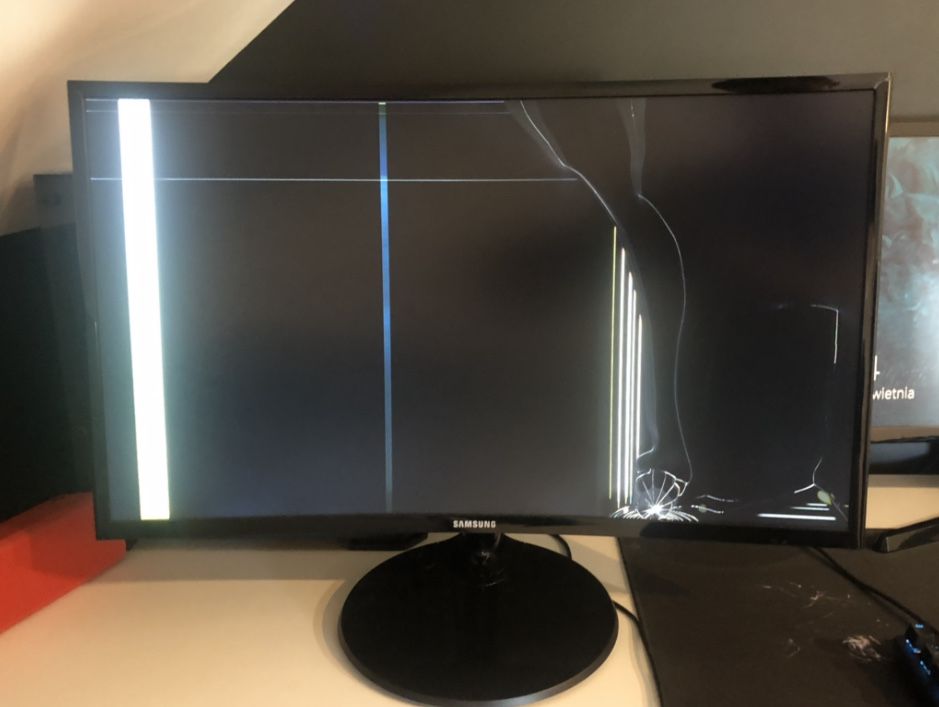 Monitor Samsung 27” Uszkodzona matryca