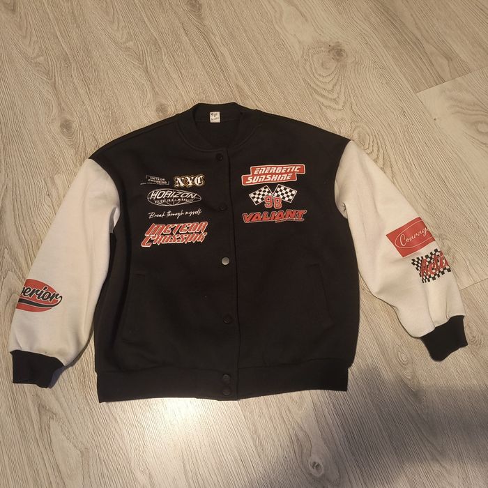 Bluza rozpinana bejsbolówka