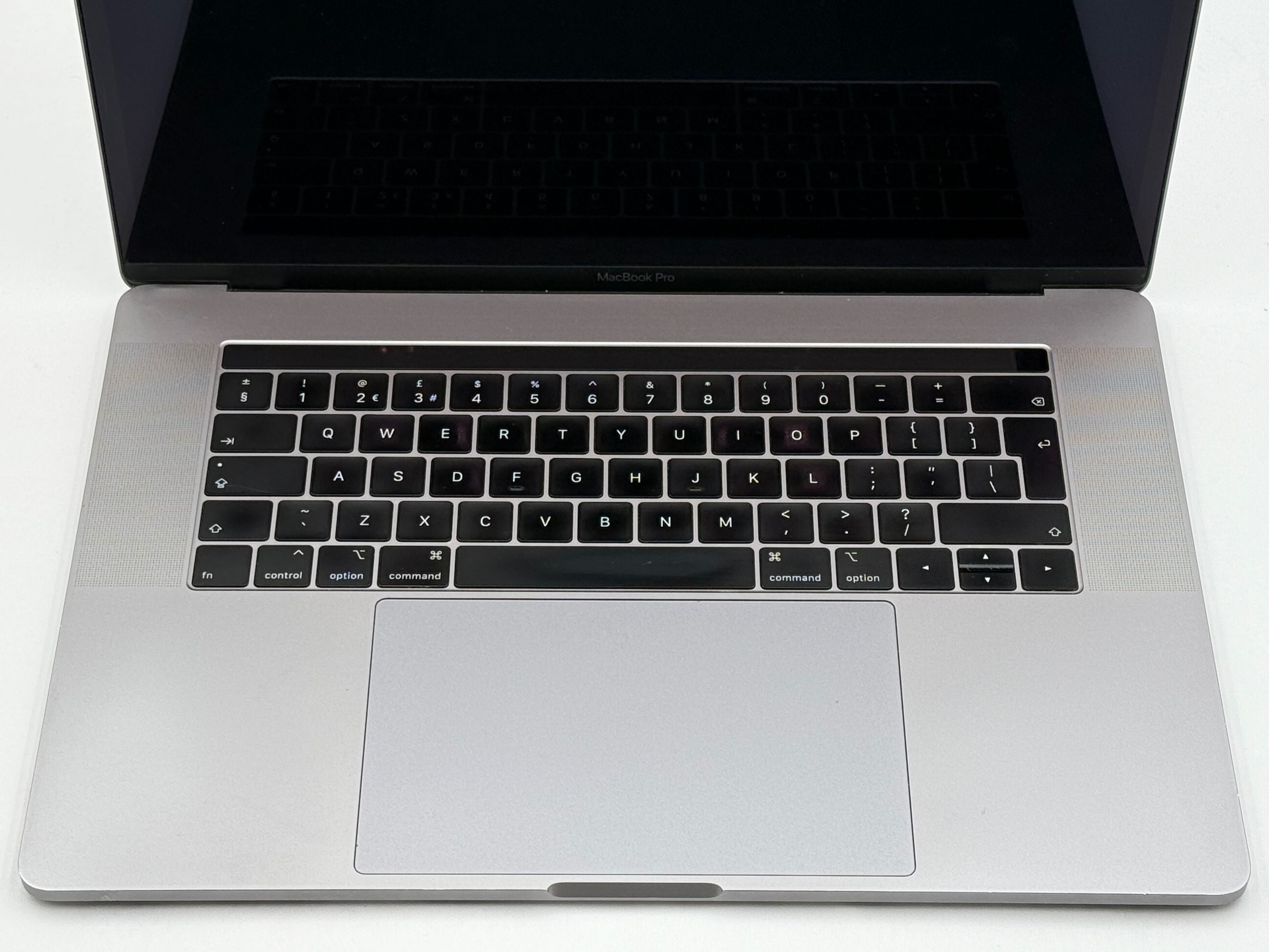Laptop Apple Macbook Pro 15 2018 i7 16GB 512GB PRO560X A1990