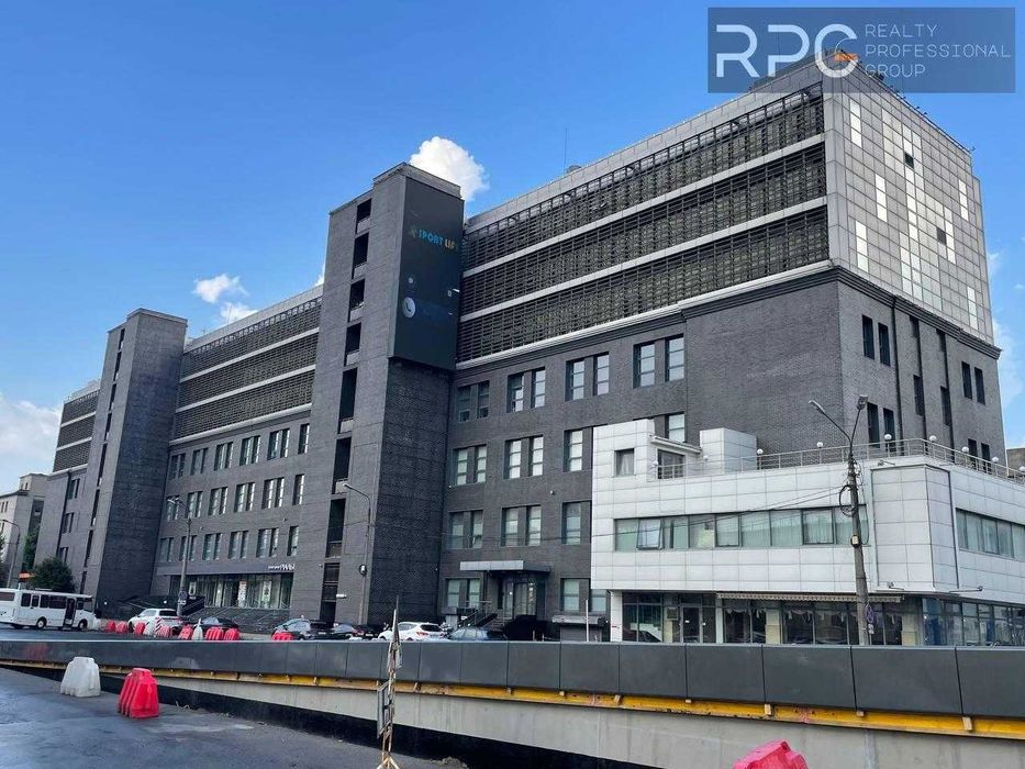 Офіс 640м2, open space + кабінети, ТОП ціна 14$/m2 під ключ, без %