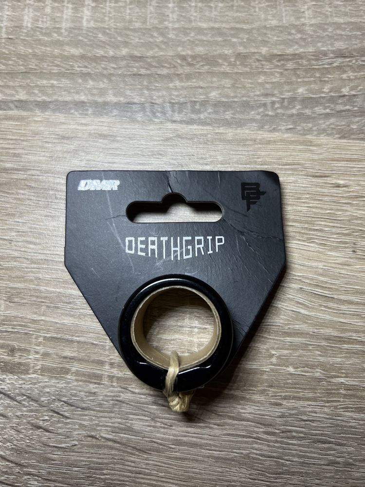 Замки на грипсы DMR DeathGrip Lock On черные