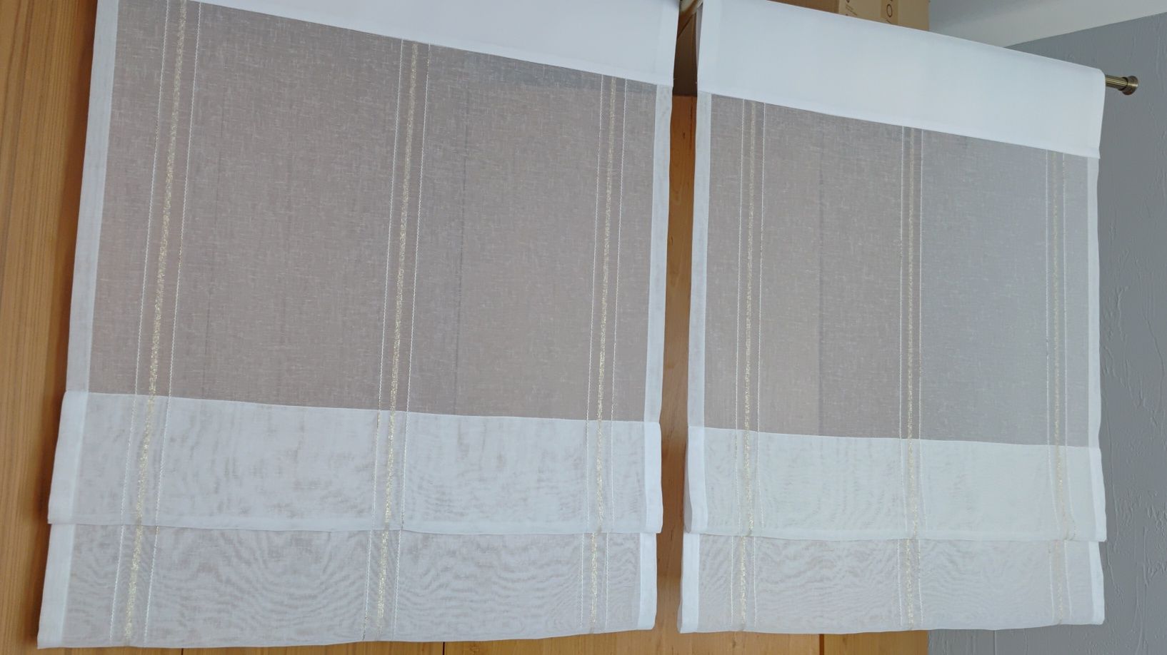 Nowy komplet ekrany, roletki 2x 74 x 91cm