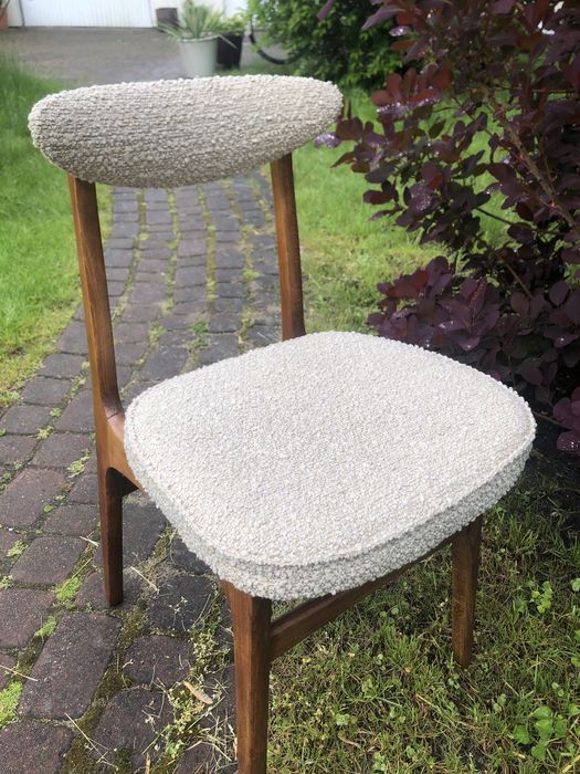 Krzesło Hałas po renowacji prl