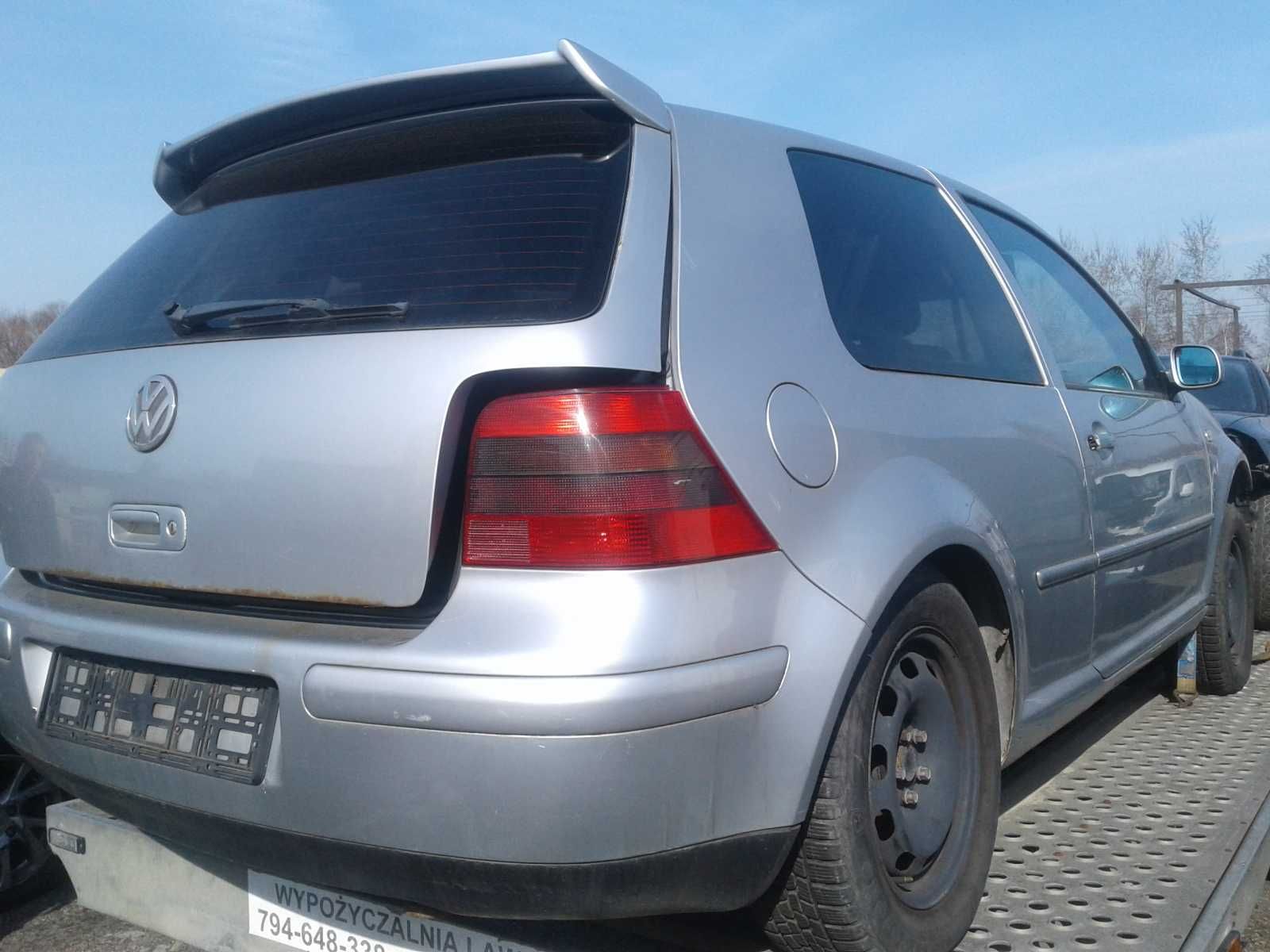 VW Golf 4 IV GTI Klapa Lotka Spojler Zderzak Tył Lampy LA7W