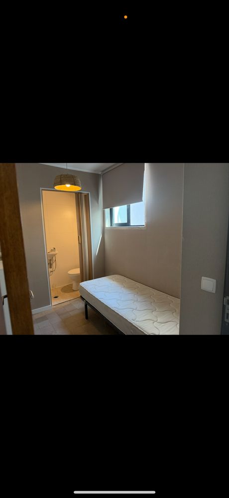 Quarto c wc privado