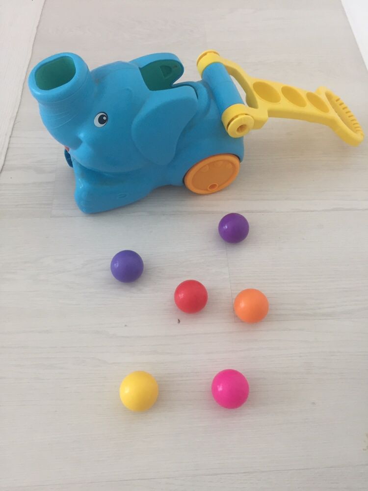 ELEFANTE AZUL com bolas coloridas - PLAYSKOOL (HASBRO)