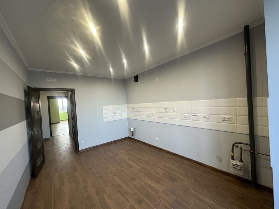 ТЕРМІНОВИЙ ПРОДАЖ! 2 кім квартира на Дружбі.