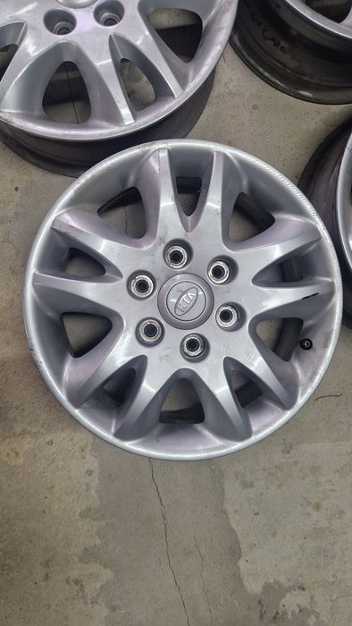 Felgi Aluminiowe 17 Kia Carnival 6x114.3