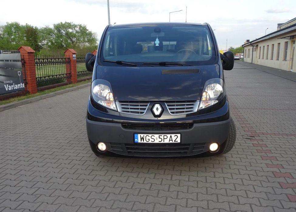 Renault Traffic 2,0 dSa 115 FAP Grant Passenger