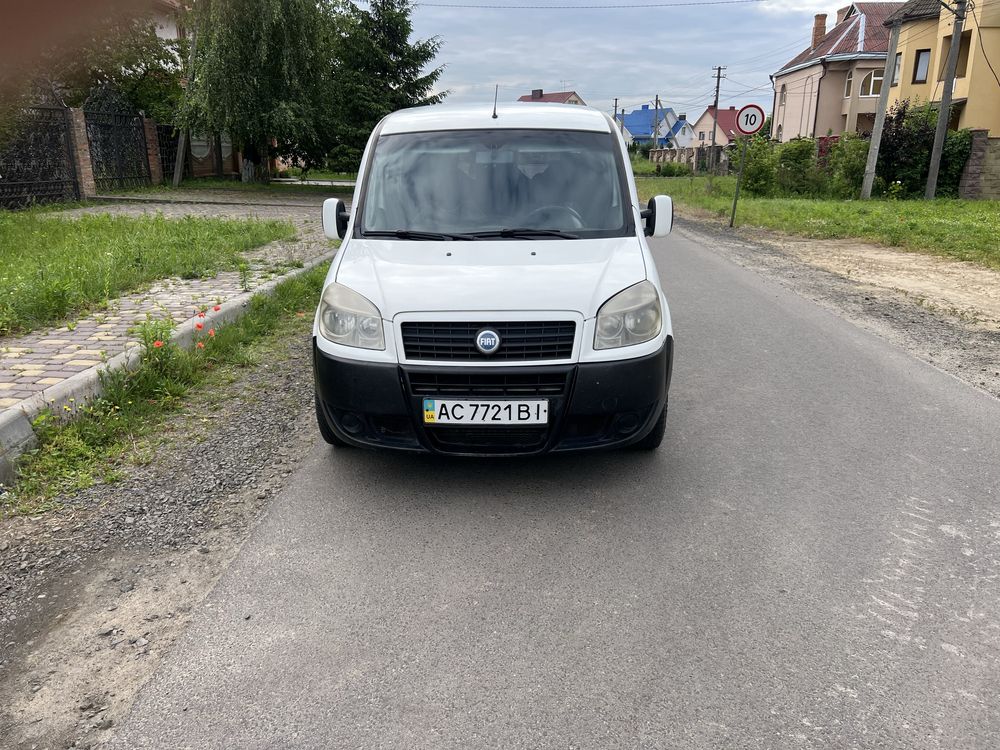 Фіат добло 1.9 Maxi