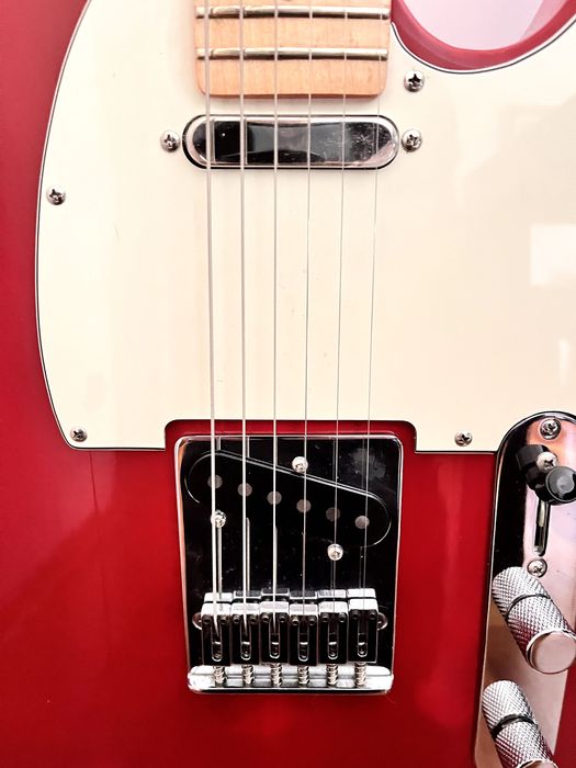 Lutnicza gitara typu tele wykonana przez J.Grosa.