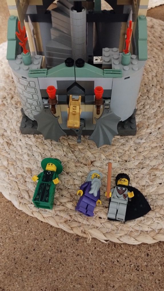 Zestaw LEGO 4729 Harry Potter bez instrukcji w stanie jak widać ..