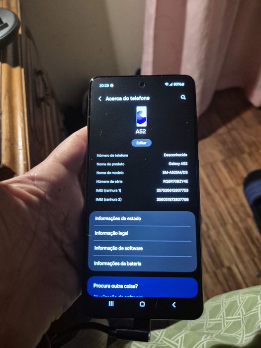 Tenho para venda este samsung A 52