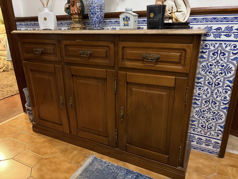 Móvel Aparador Mármore c/ Espelho