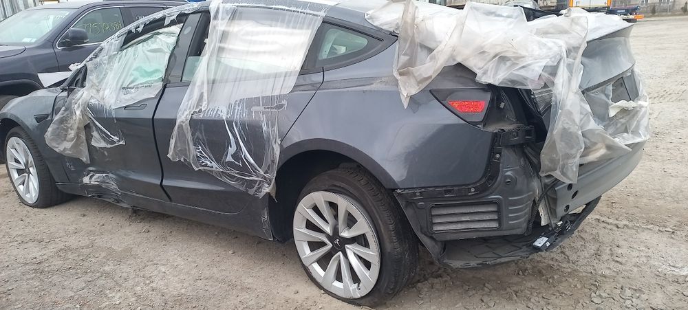 Батарея акумулятор Tesla Model 3