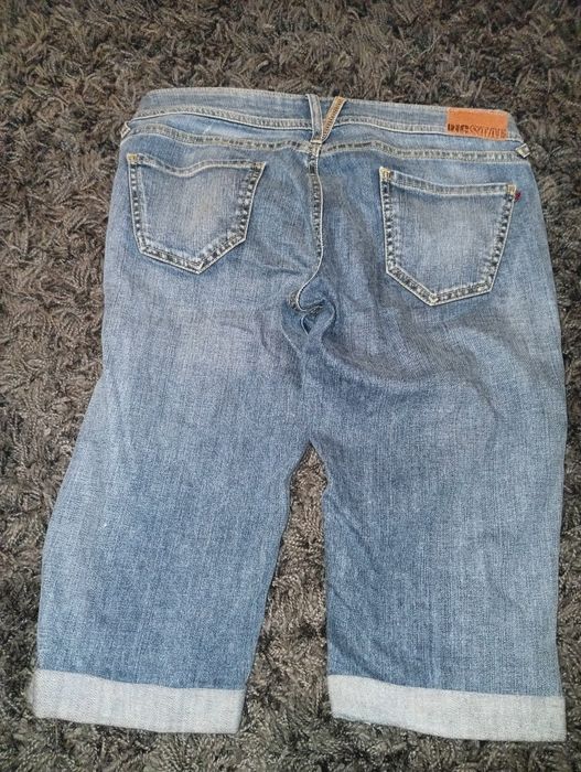 Big star Krótkie spodenki szorty Juliana bermuda 120 W30


Jeansowe k