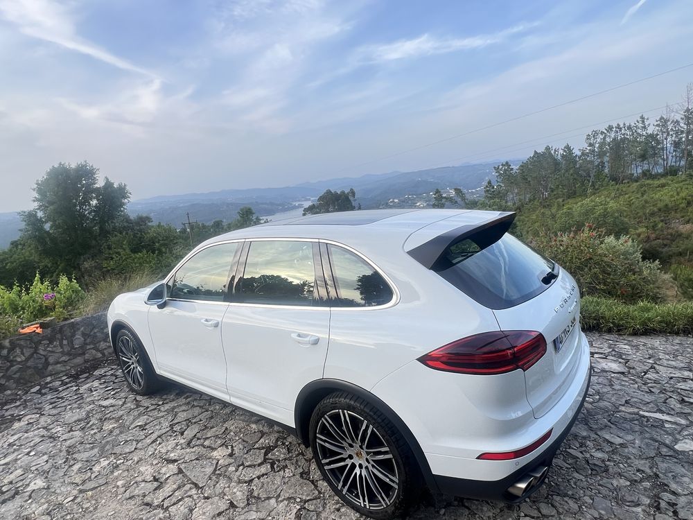 Porsche Cayenne com 40000kms