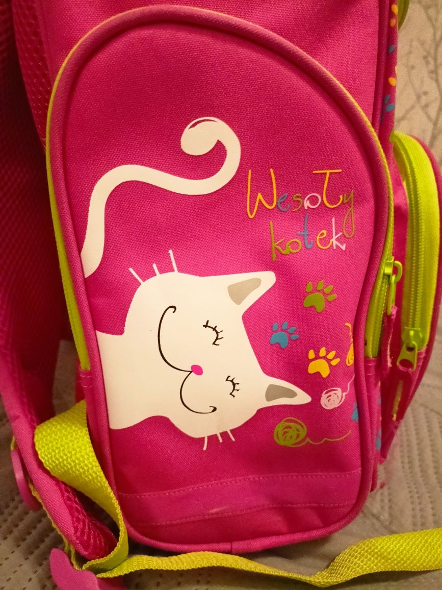 Plecak dla dziewczynki różowy z kotkiem
