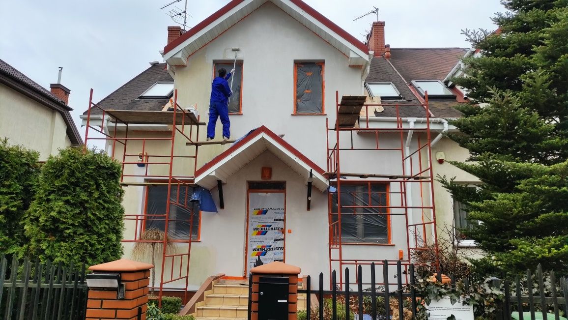 Malowanie elewacji i ogrodzeń