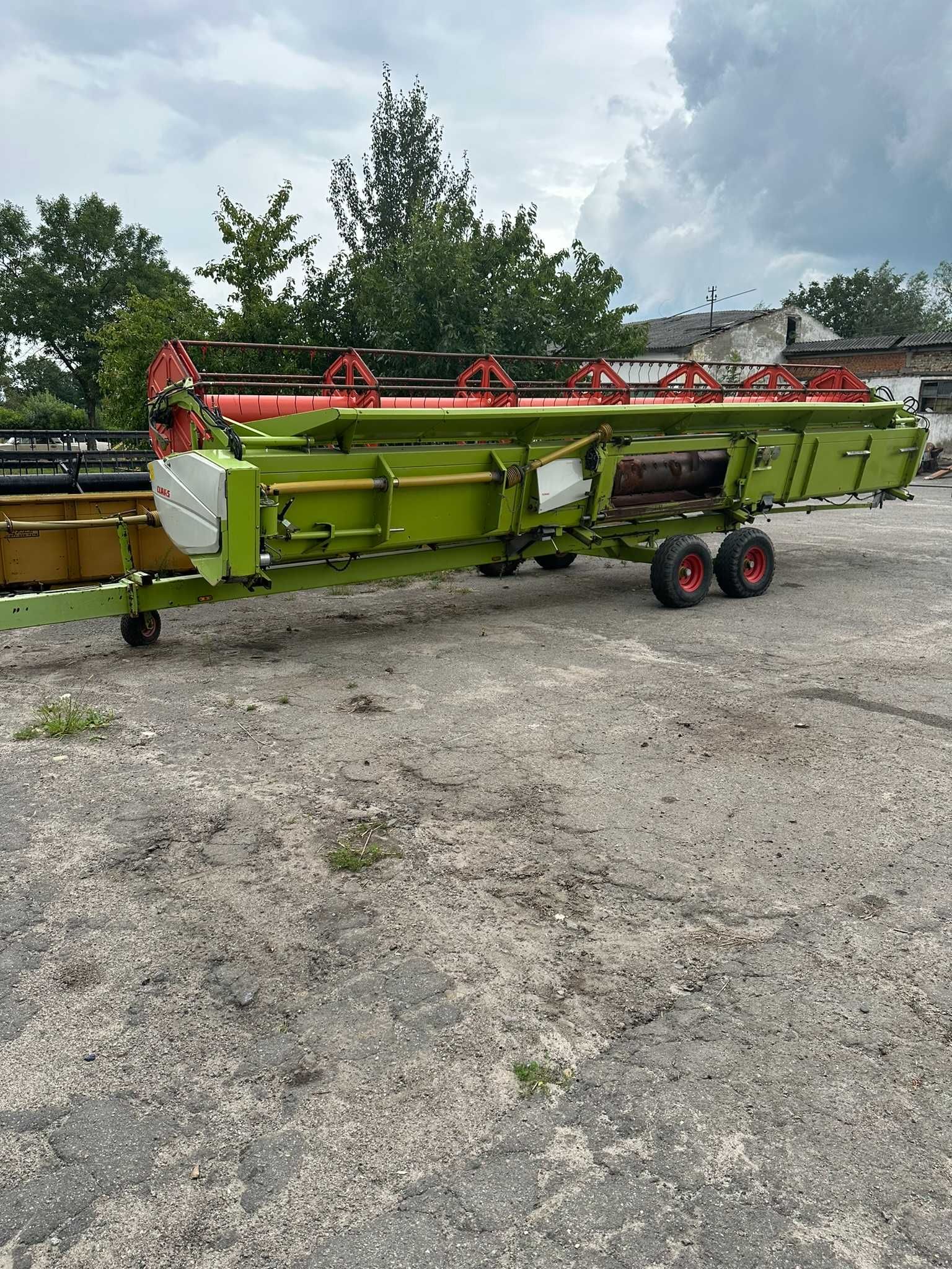 Claas Lexion 580TT,повний привід