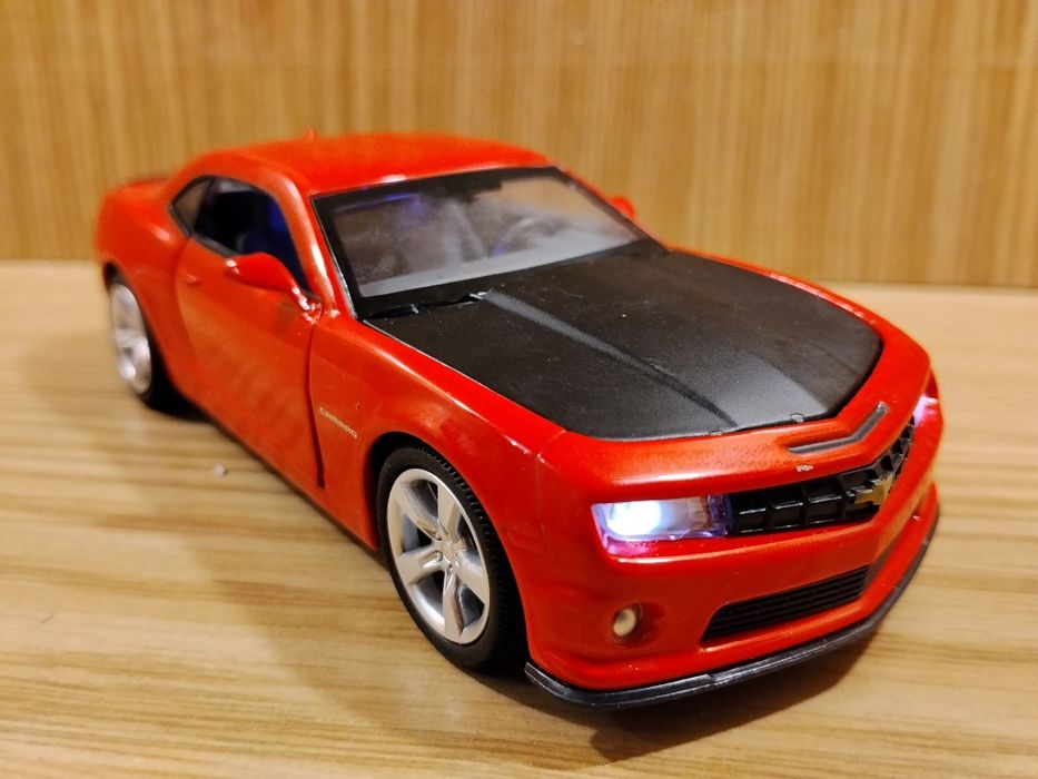 Модель Chevrolet Camaro ss 1:32 Автопром металл свет звук инерция Кама