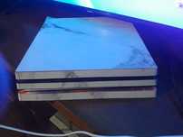 Vendo ou troco ps4 pro mais volante