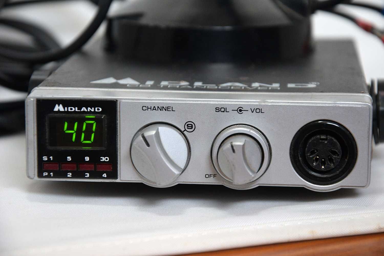 Radio CB Midland com antena