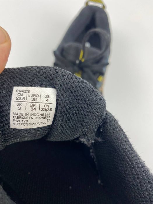Кроссовки на девочку/мальчика оригинал Asics