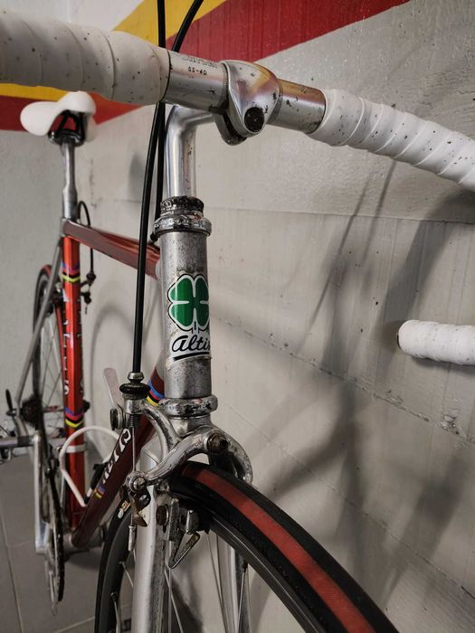 Vitus 979 montada pela Altis