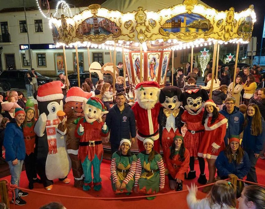 ANIMAÇÃO DE NATAL|MASCOTES |CASA & PAI NATAL |CADEIRÃO|CANHÃO DE NEVE