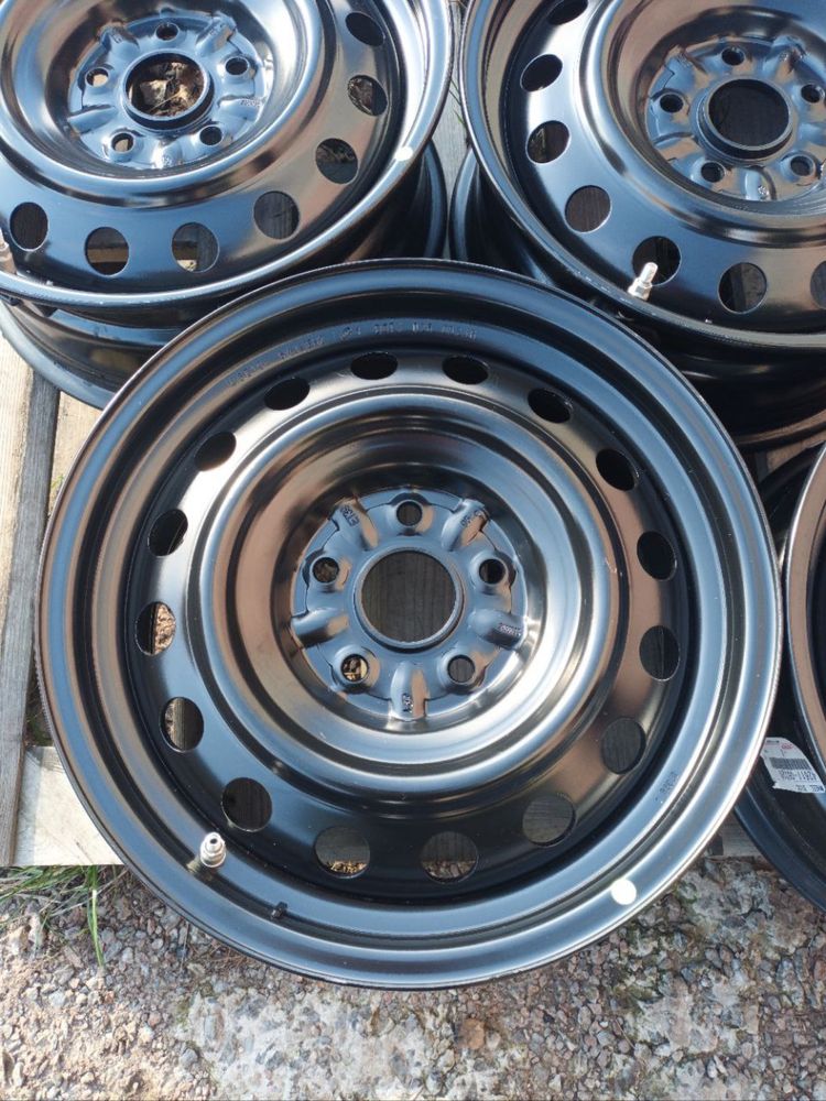 Диски r16 5 114,3 toyota original 5x114.3