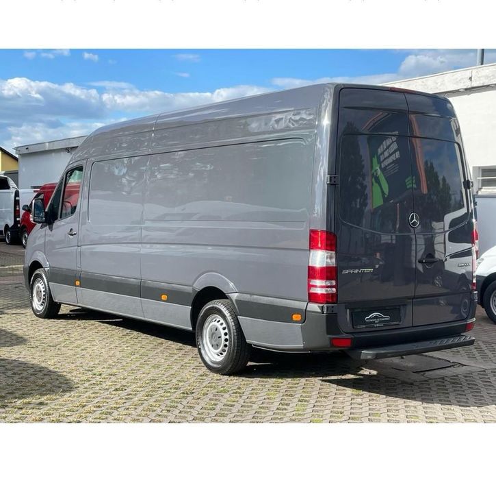 Вантажні перевезення меблів грузоперевозки 5т доставка перевозка такси