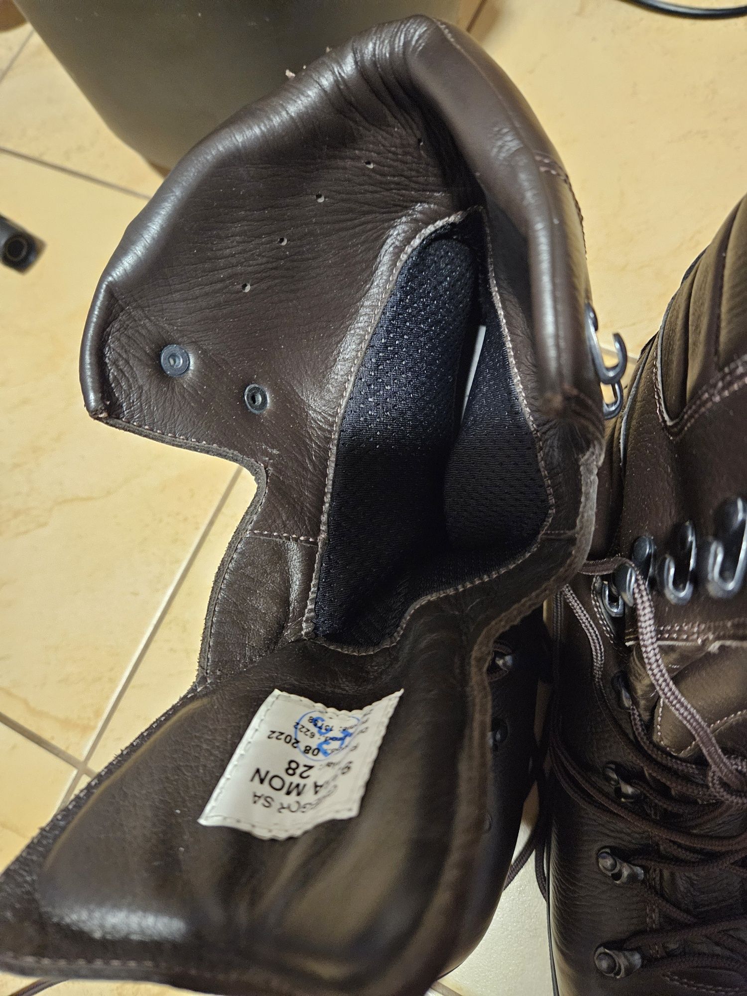 Buty wojskowe zimowe 28 43r 933a/mon Wojas/ Gregor