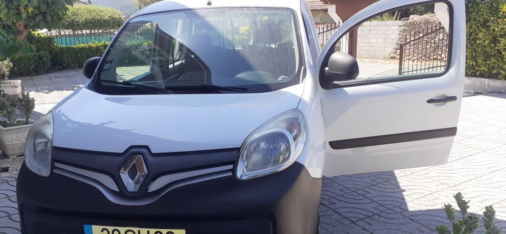 Renault kangoo  5lugares