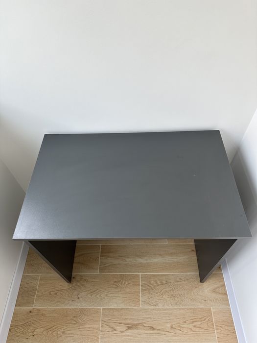 Стіл письмовий б/в