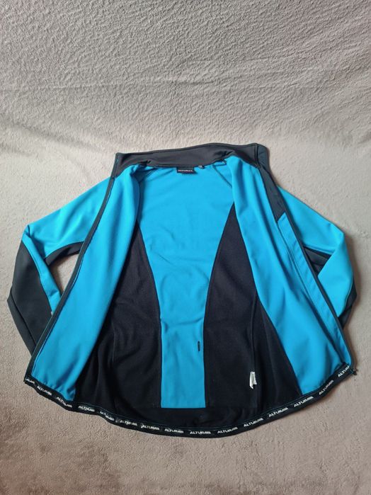 Altura Synchro ladies windproof cycle jacket