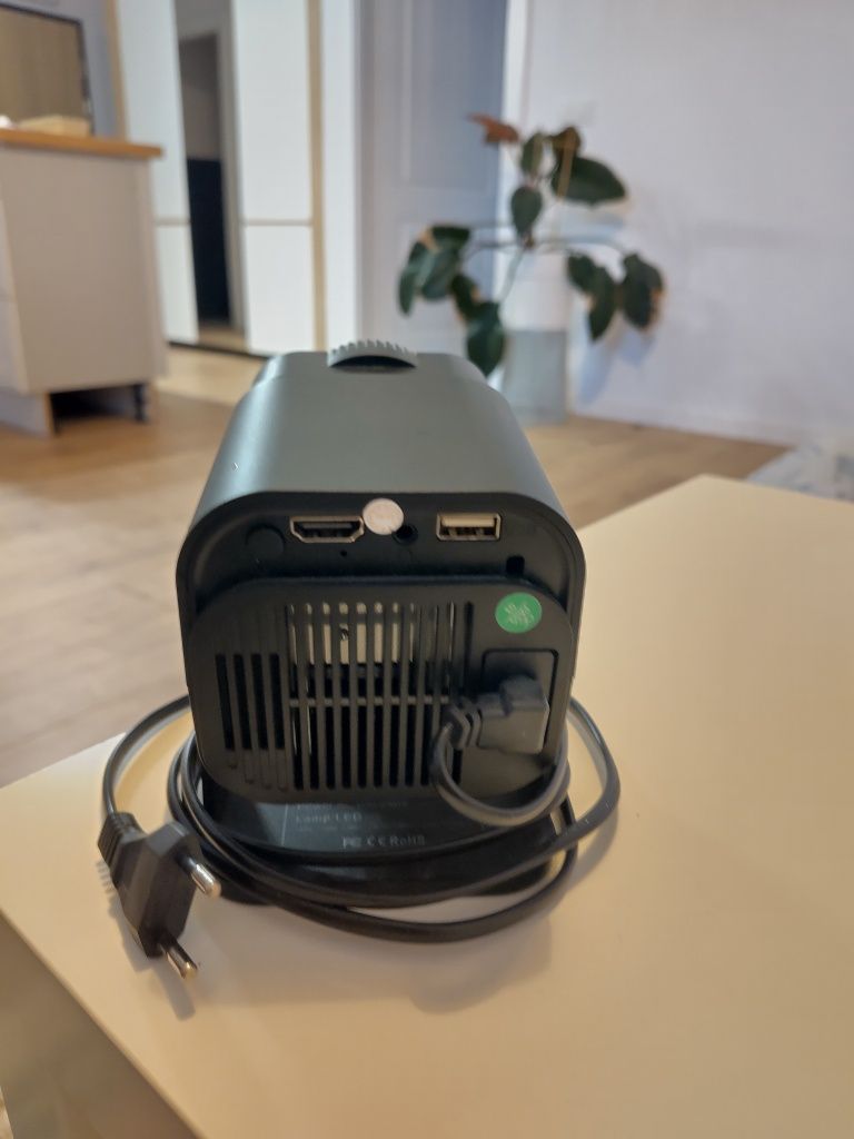 Projektor HY320 mini LED HD wifi