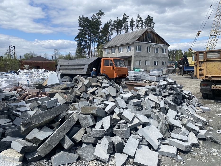 Бутовий камінь. Бут. Шашка. Покостовка. Габро