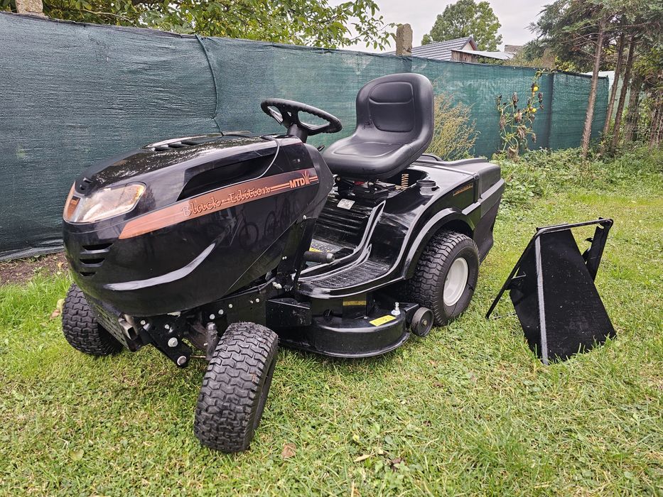 Traktorek kosiarka Mtd Black Edition 18km briggs V-Twin hydro jak nowy