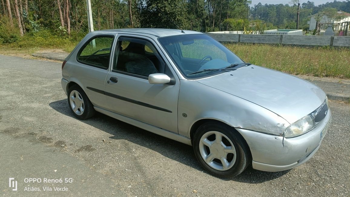 Ford fiesta 1.8td