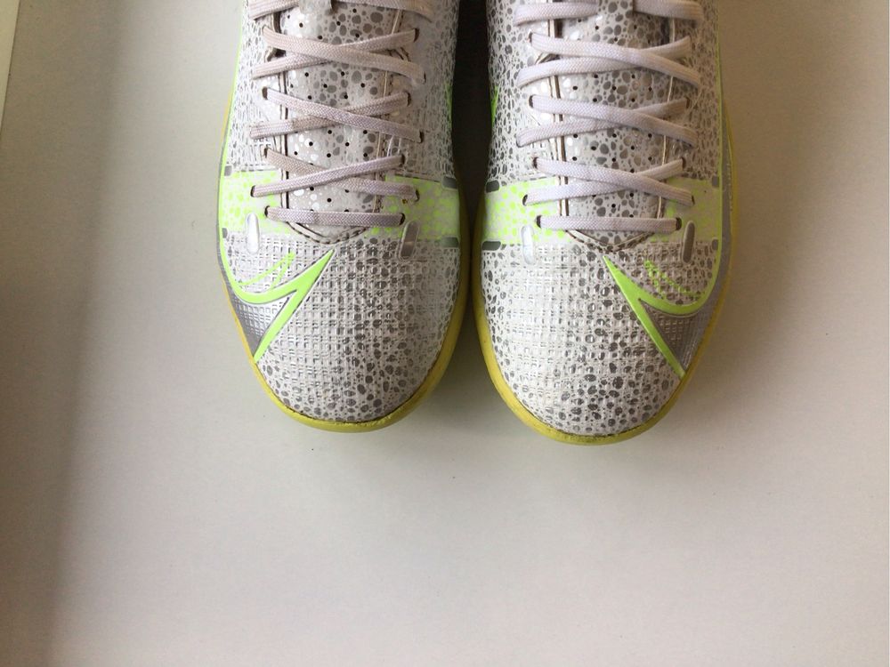 Футзалки Nike Mercurial Vapor 14 Academy IC 40 р.