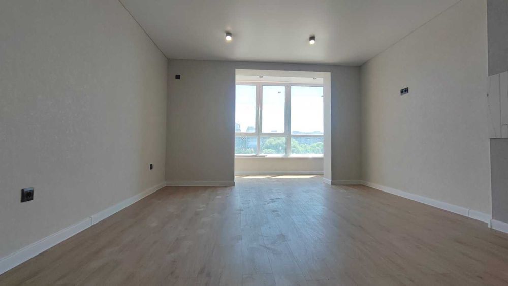 1к, центр, ремонт, супер пропозиція. середній поверх