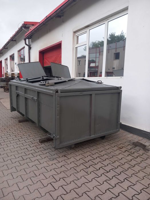 kontener na śmieci odpady