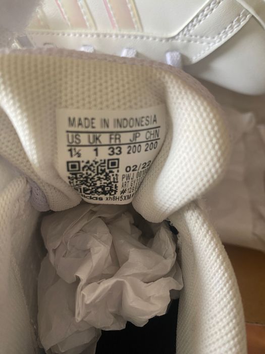 Adidas Menina 33 por estrear
