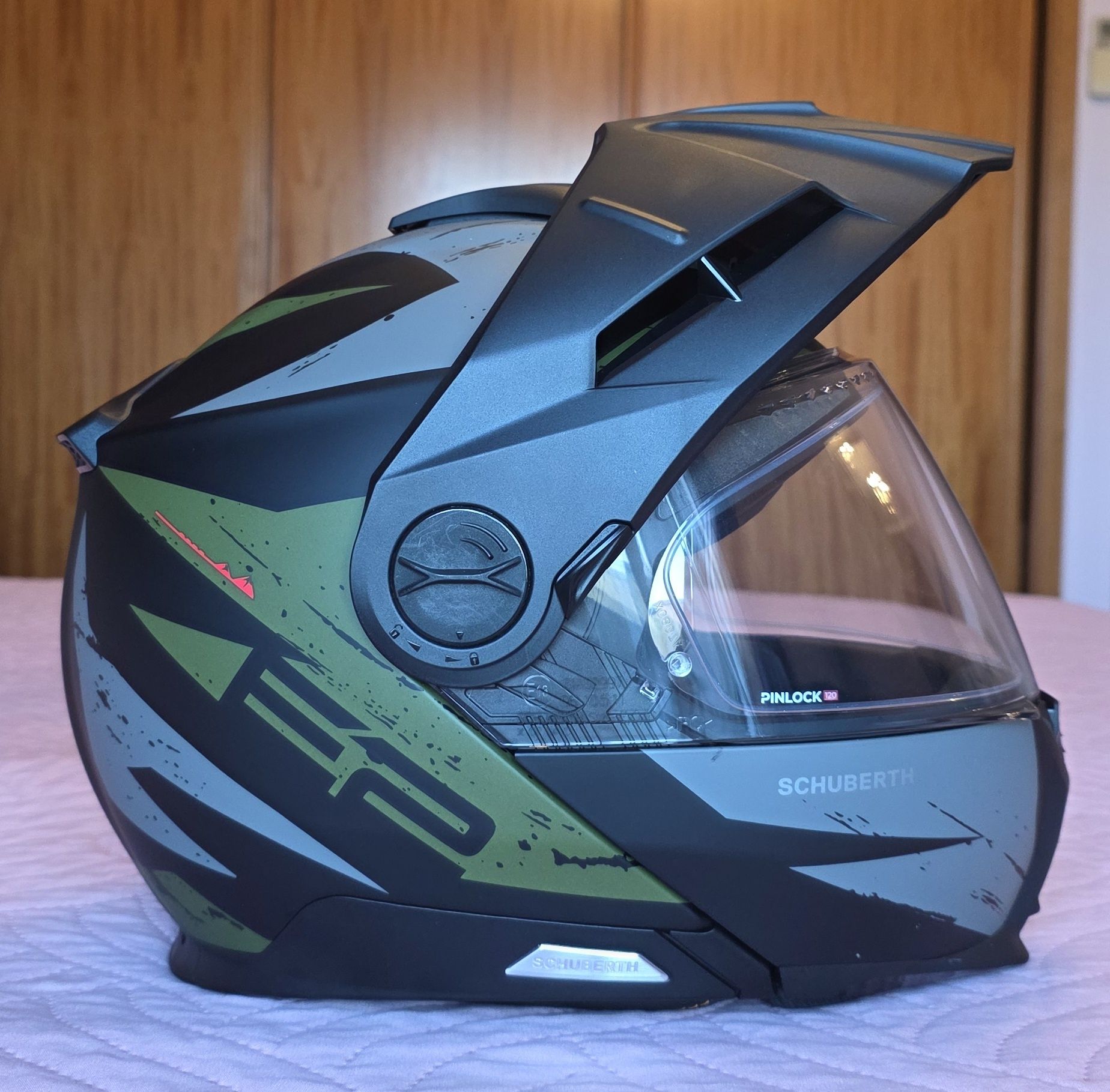 Capacete Shuberth E2 Explorer Green Matt