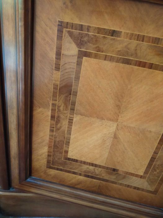 kredens, serwantka drewniana, oszklona