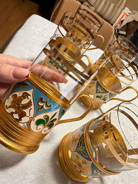 Szklanki z koszyczkami